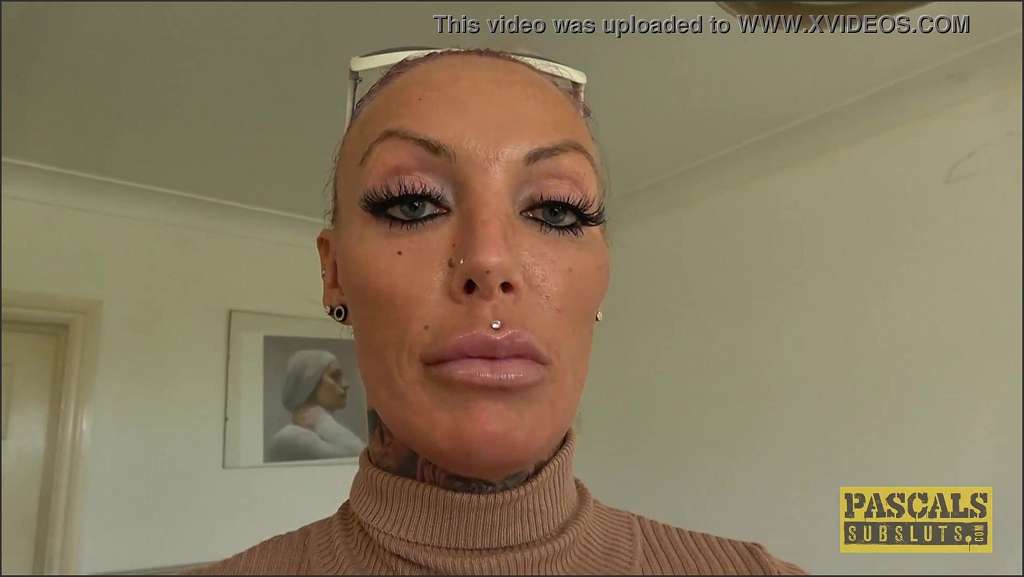 Brooke Jameson reitet seinen weißen Schwanz