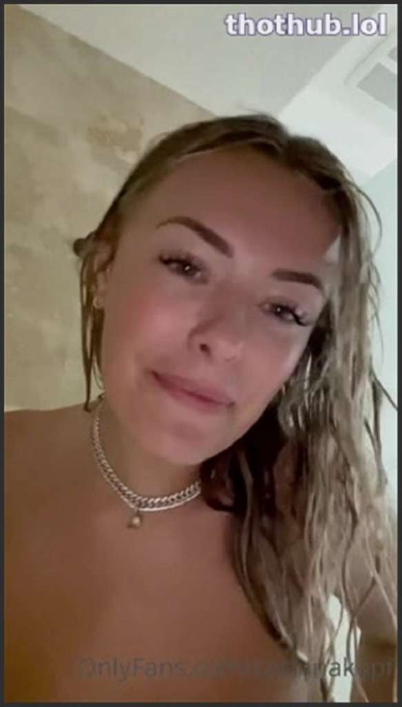 Corinna Kopf bumst Freund ins Arschloch