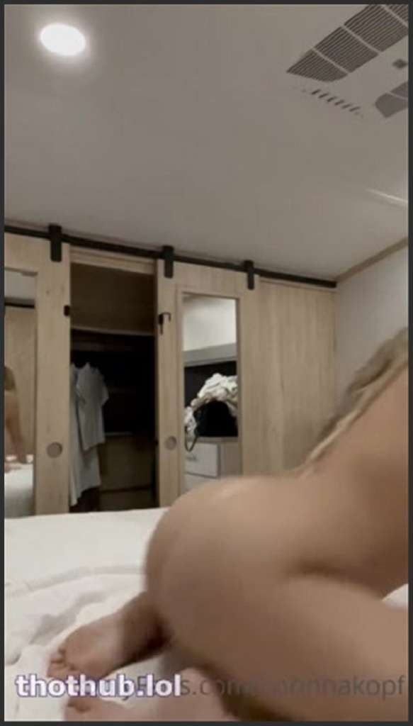 Corinna Kopf Tayler verführt Lee Stone