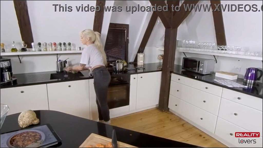 Daisy Lee und Fotzen Fick für nimmersatte Schlampe