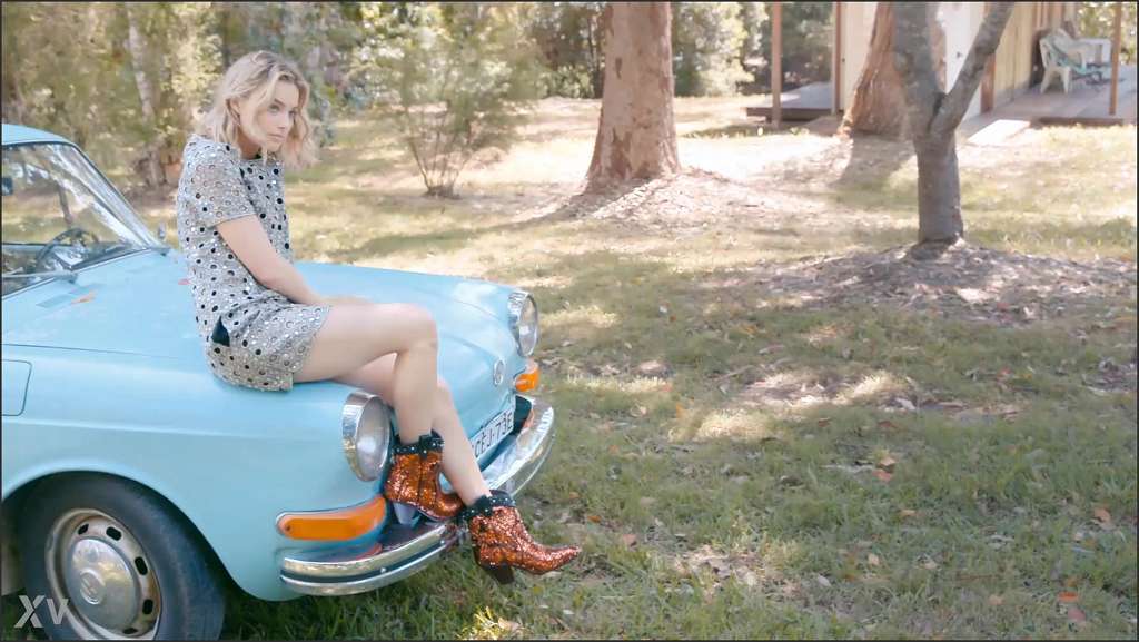 Margot Robbie Nylons ist streng aber gerecht