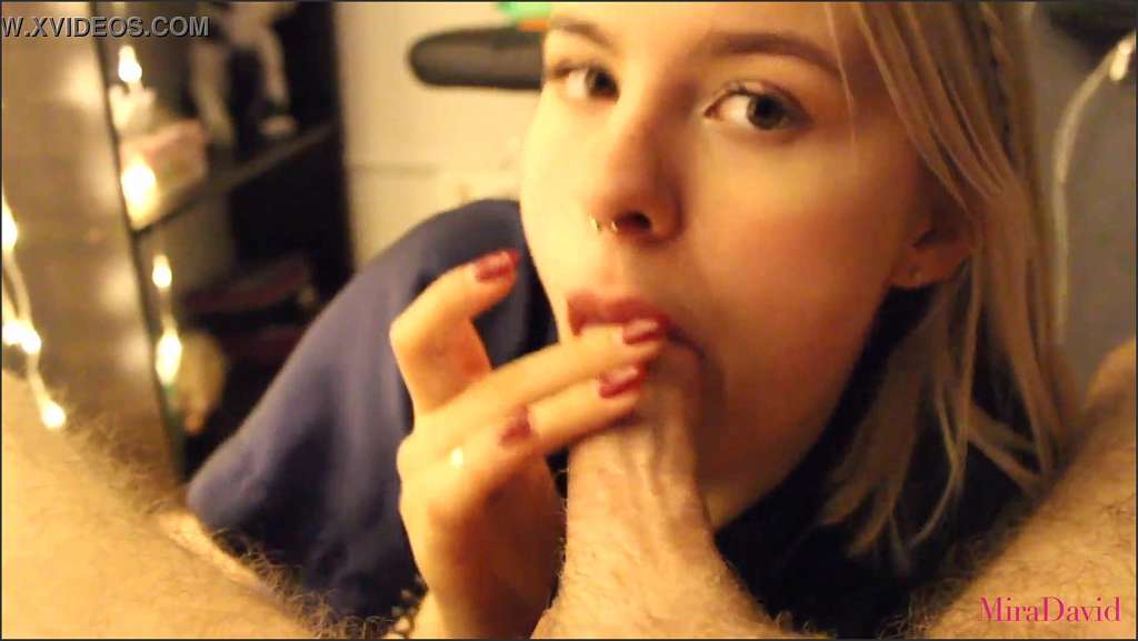 Teen Homemade gibt alles beim Sex auf der Casting Couch